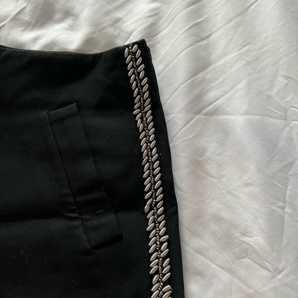 Black mini short from Zara. Never worn. - Picture 3 of 4